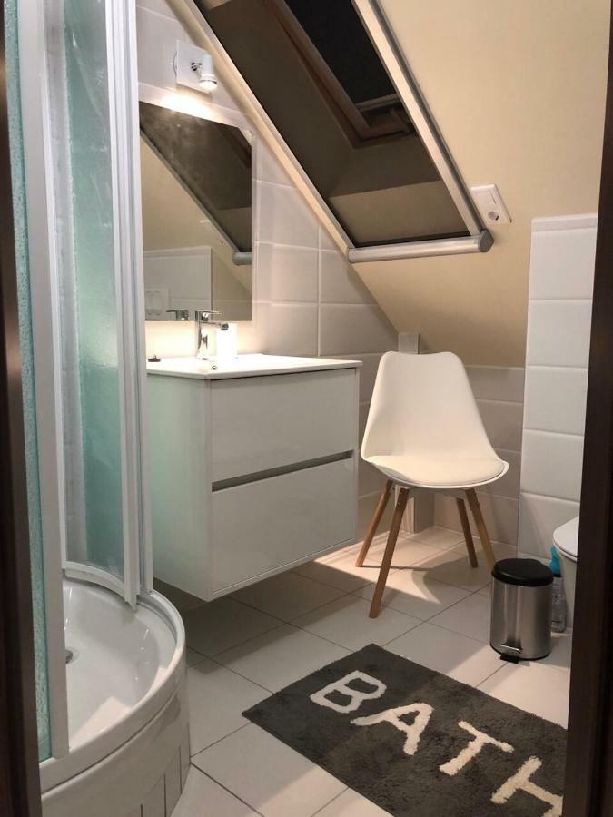 Beachfront Studio Apartman Aparthotel Balatonfůzfő Екстериор снимка